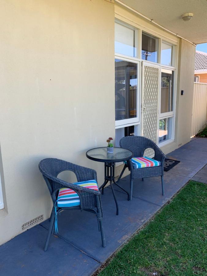 Sunshine Four Apartment Salisbury Exterior photo